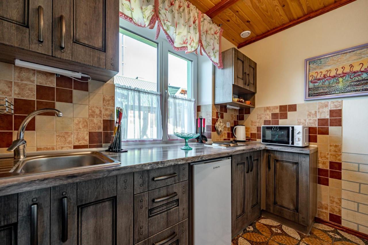 Emerald House Микуличин Екстериор снимка