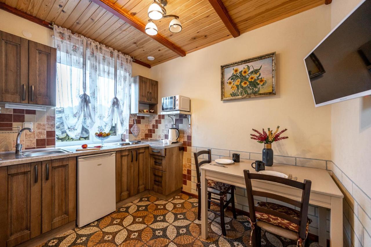 Emerald House Микуличин Екстериор снимка