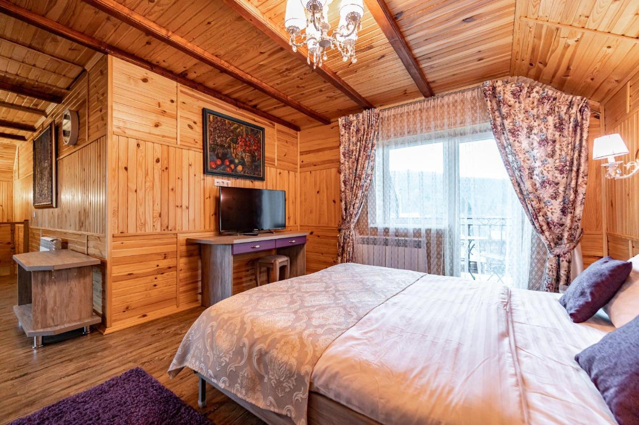 Emerald House Микуличин Екстериор снимка