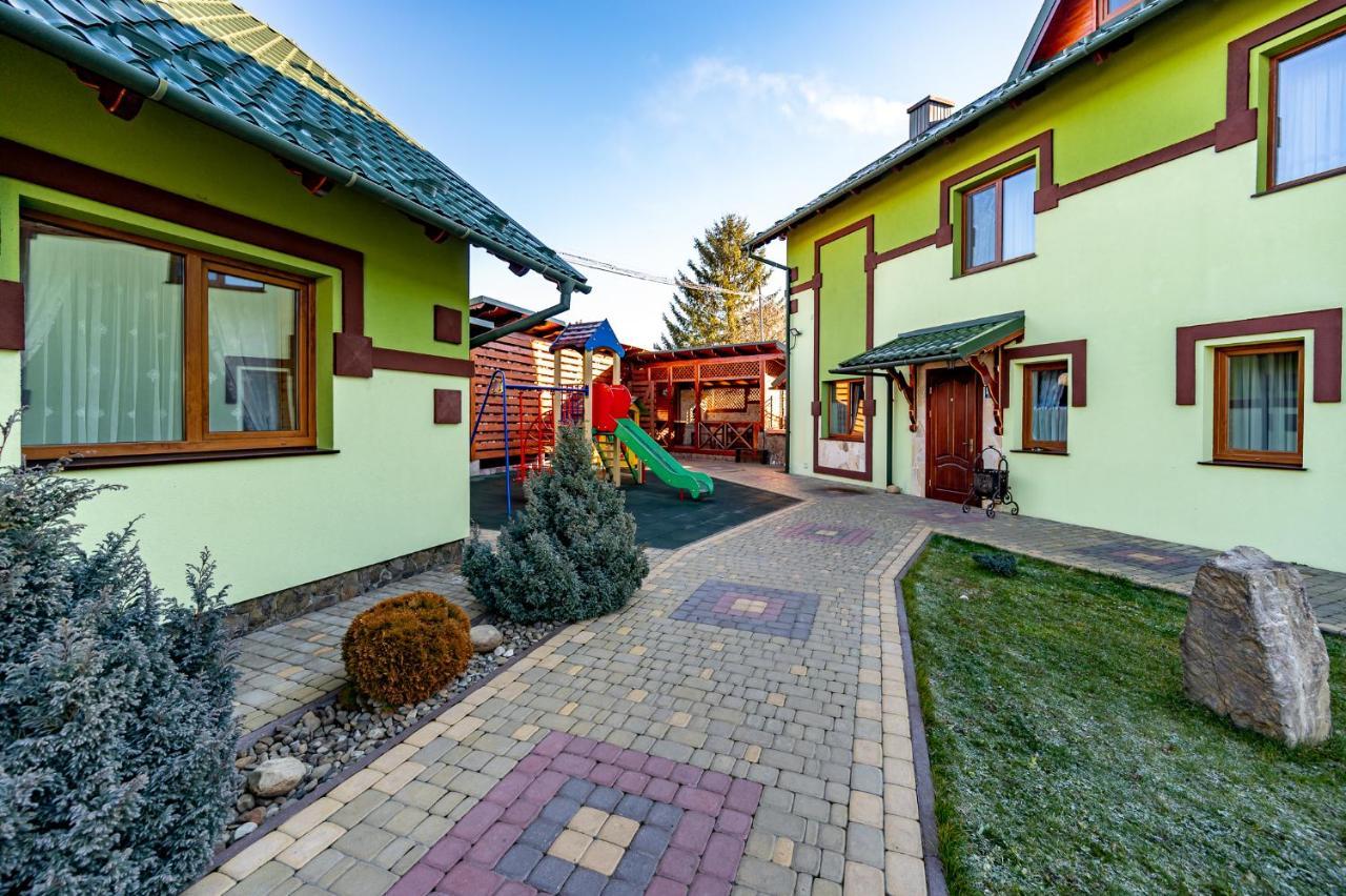Emerald House Микуличин Екстериор снимка