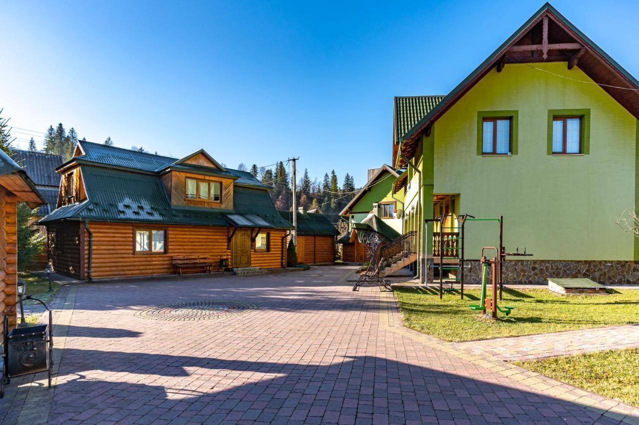 Emerald House Микуличин Екстериор снимка