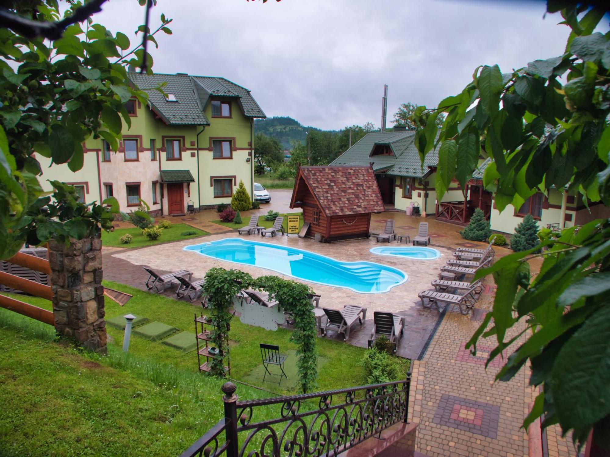 Emerald House Микуличин Екстериор снимка