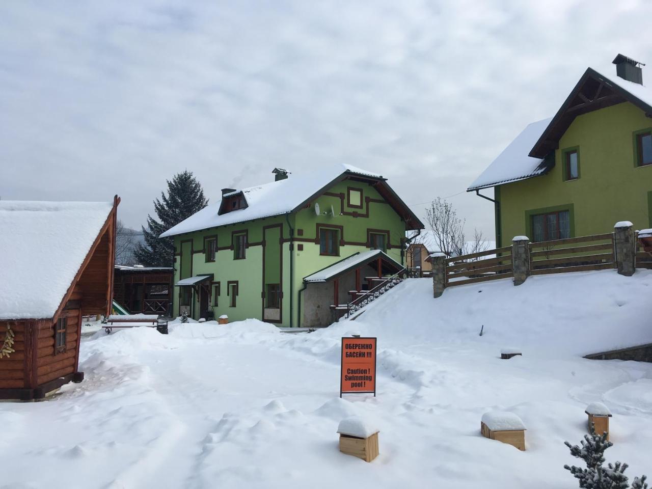 Emerald House Микуличин Екстериор снимка