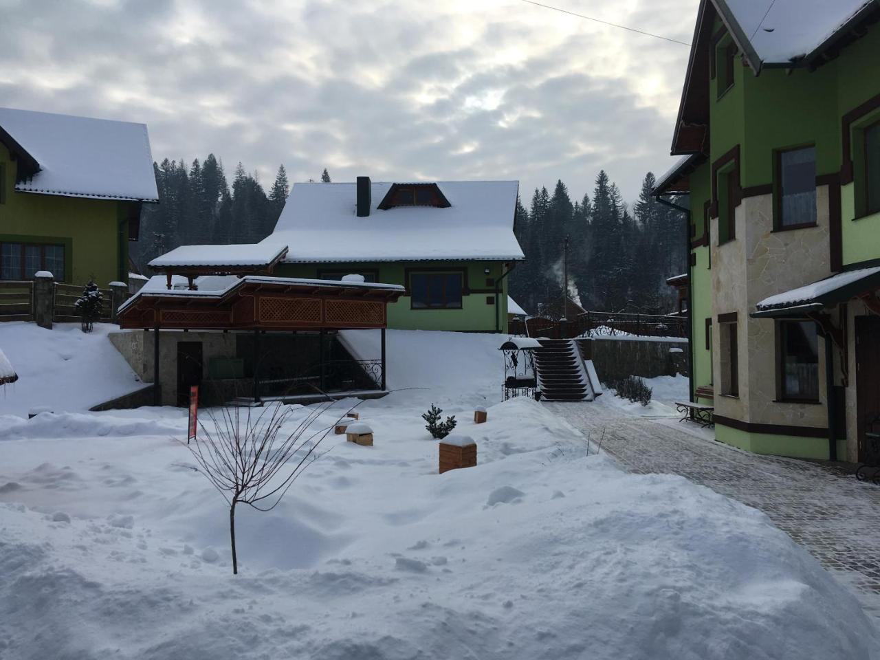 Emerald House Микуличин Екстериор снимка