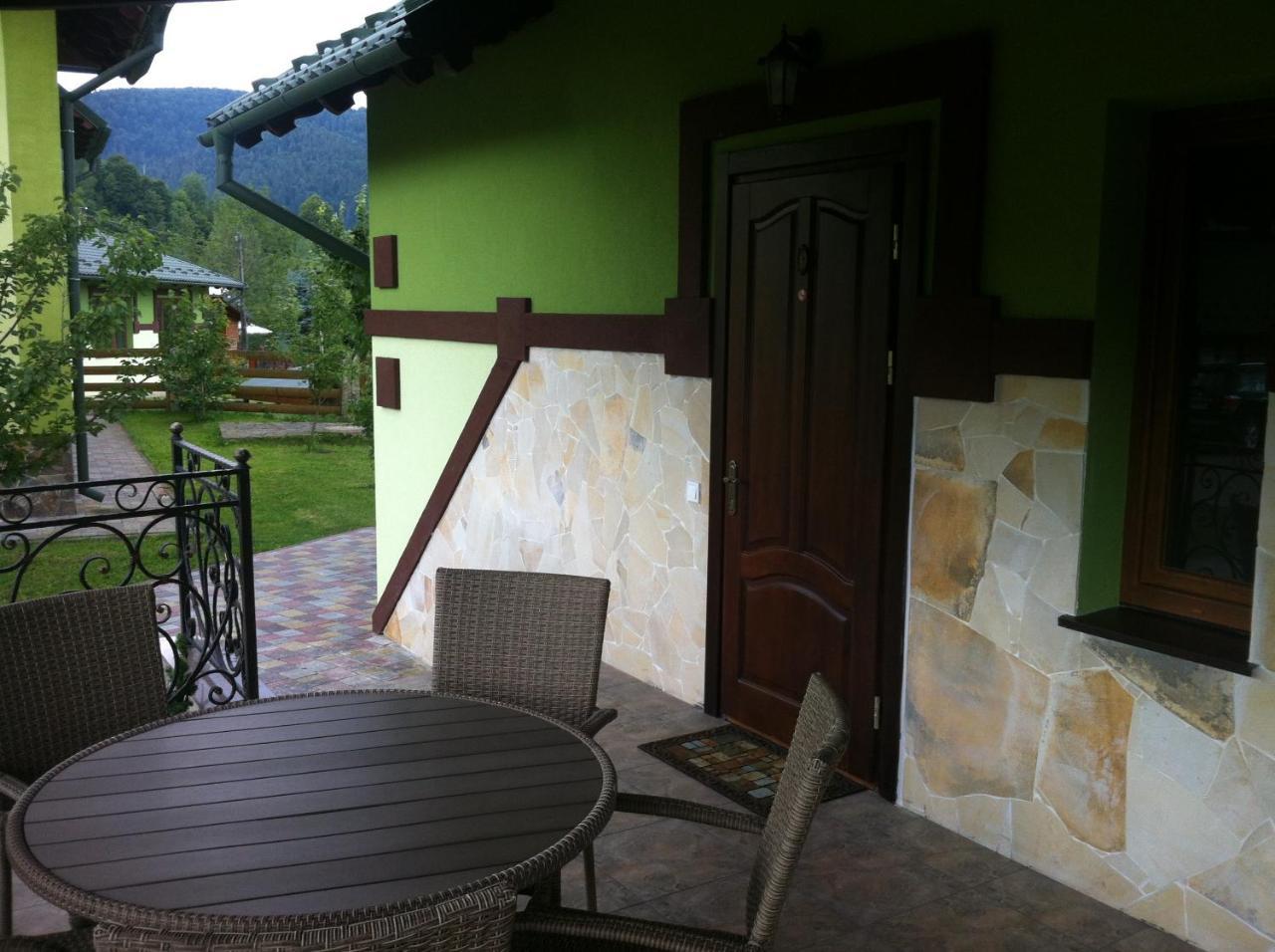 Emerald House Микуличин Екстериор снимка