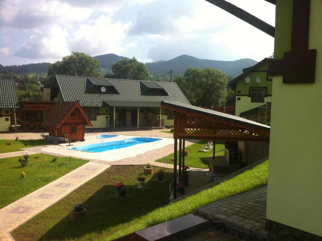 Emerald House Микуличин Екстериор снимка