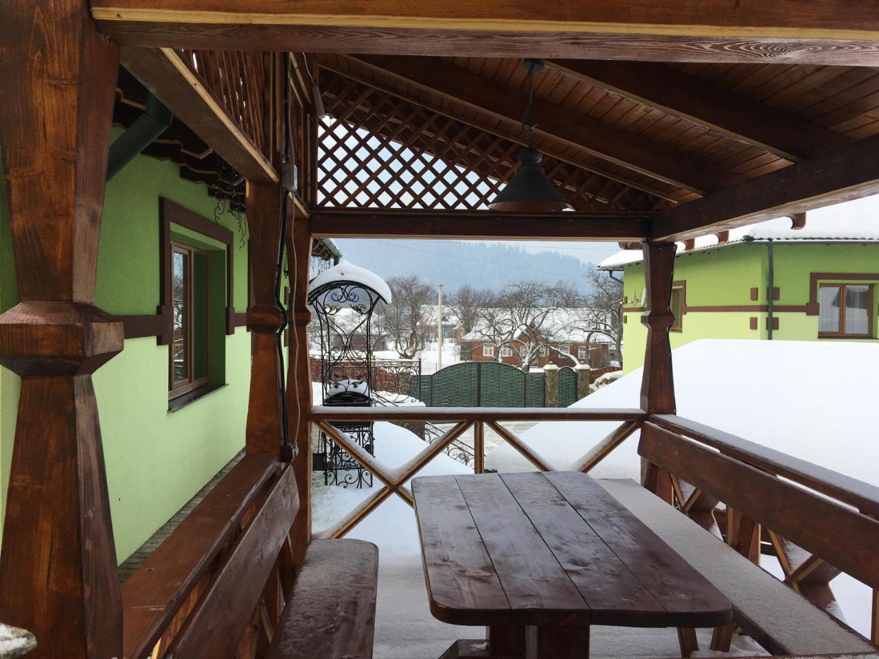Emerald House Микуличин Екстериор снимка